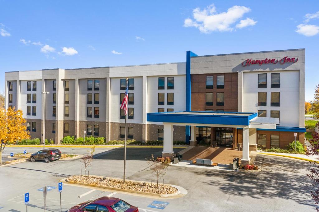 a rendering of the front of a hotel at Hampton Inn Winchester in Winchester