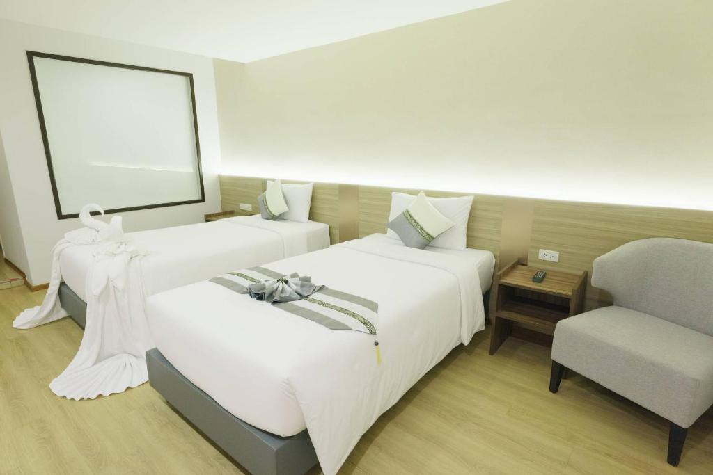 Le Srivaree Suvarnabhumi Airport Hotel - Deluxe Tweepersoonskamer Met 2 Aparte Bedden