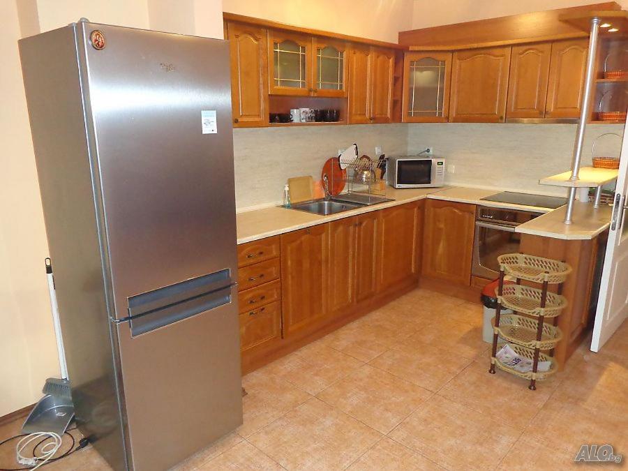 Kostadinov Apartment