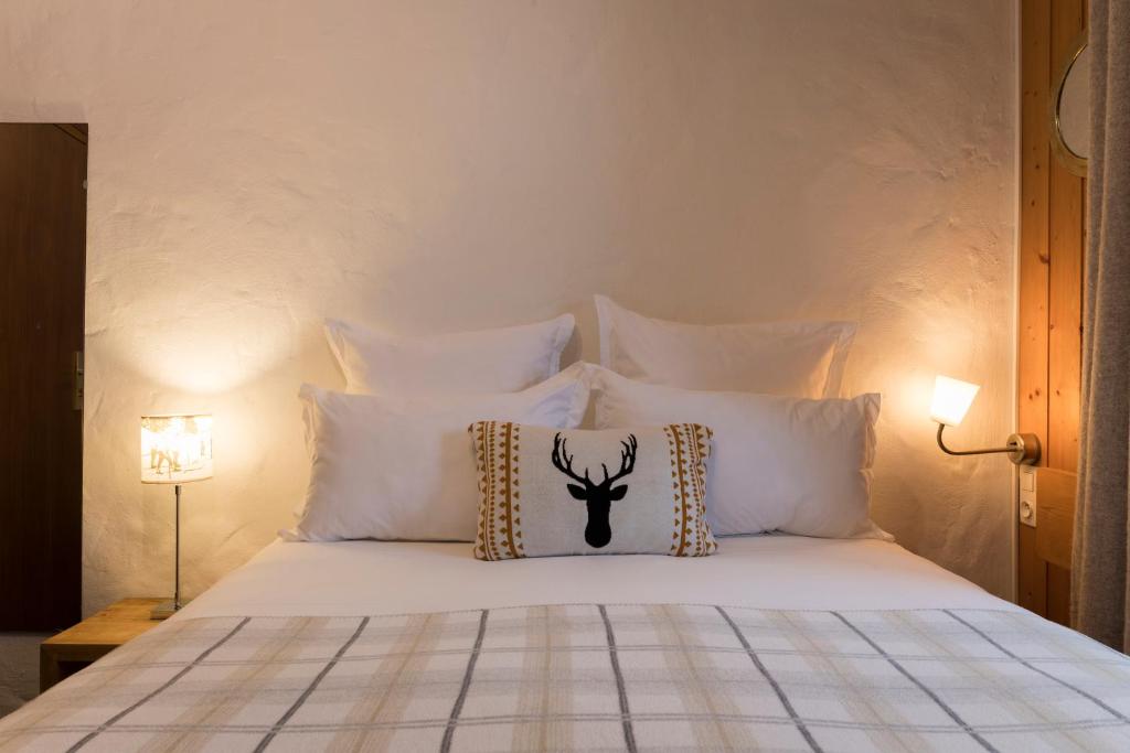 Chalet-hôtel Gai Soleil - Budget Double Room