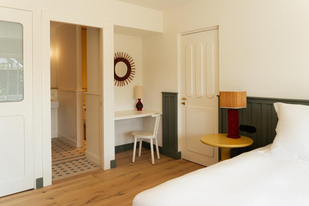 La Maison du Bassin - Superior Double Room