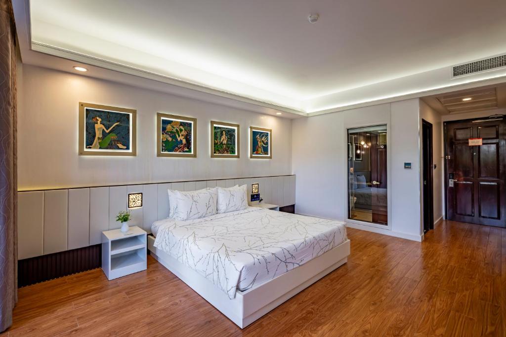 Phòng Deluxe Giường Đôi Nhìn Ra Vườn