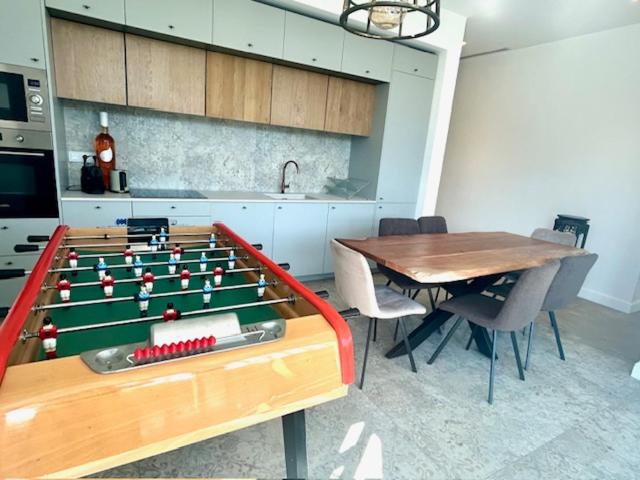Grand Appartement 4 pièces dans Villa de charme rénovée proche plages et centre ville d'Antibes, Côte d'Azur