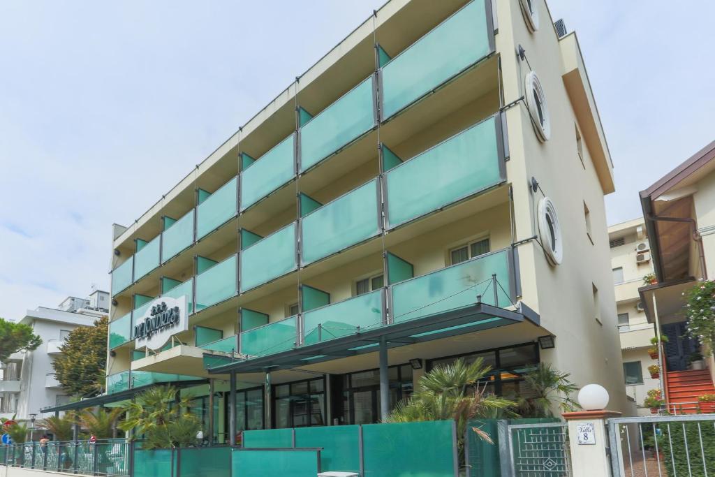 Budova, kde se hotel nachází