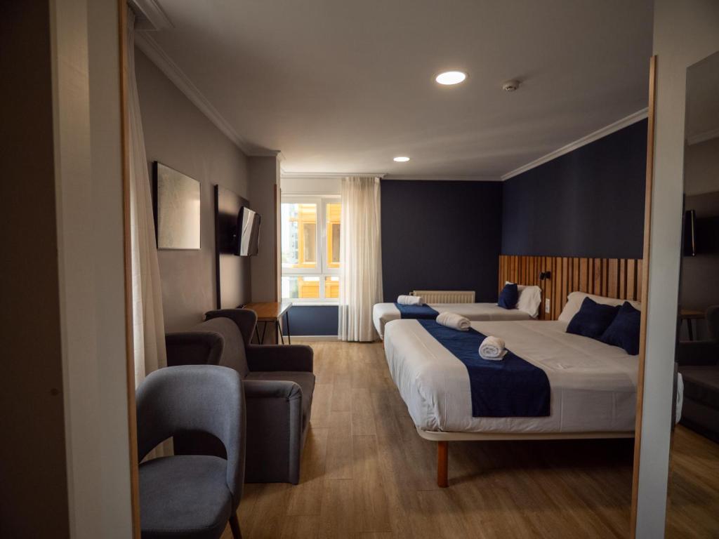 Hotel Bríos - Triple Room