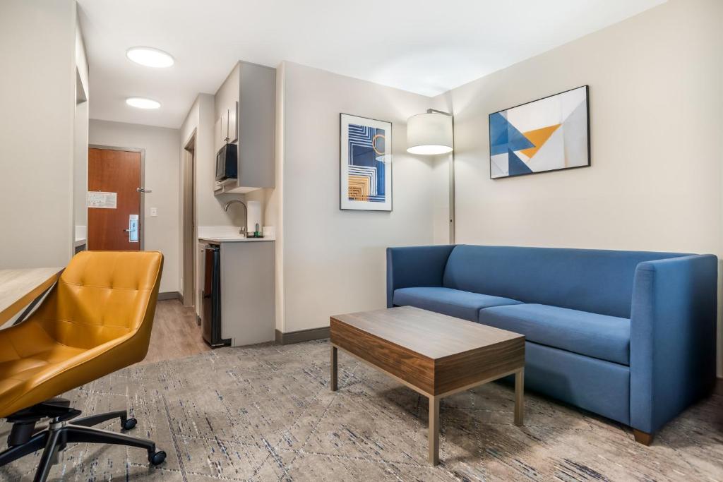 Holiday Inn Express Phenix City-Fort Benning by IHG photo