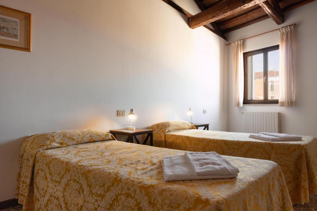 Foresteria Valdese Venezia - Doppel- Oder Zweibettzimmer Mit Gemeinschaftsbad