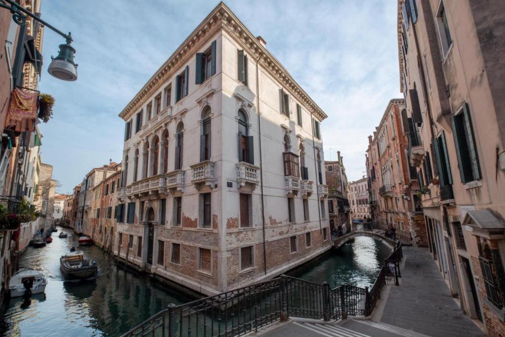 Foresteria Valdese Venezia - Hizvo