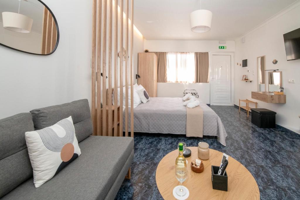 Capsule City House - Modern Apartment near Rhodes Marina, Old Town and Beach