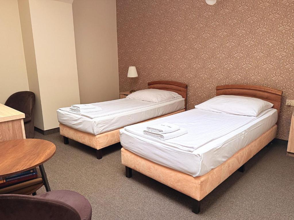 Noclegi-Restauracja Boss - Chambre Lits Jumeaux Standard