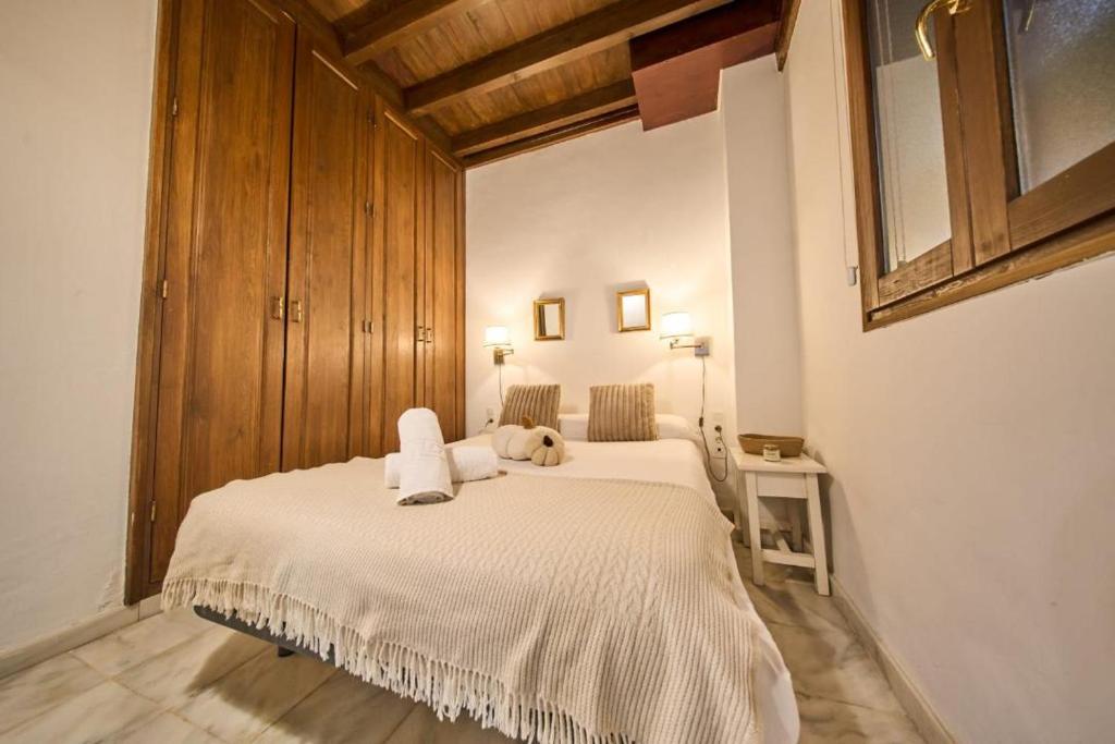 Alhambra Apartment