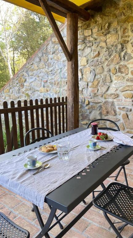 Agriturismo e Glamping Serraiola Alta - One-Bedroom Apartment With Garden