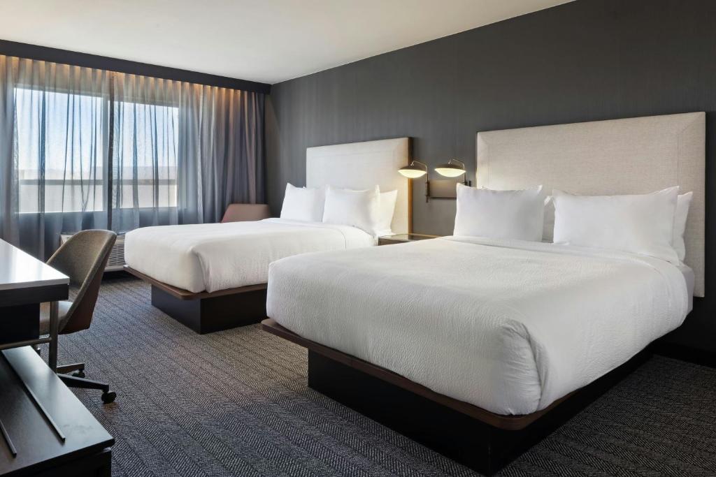 Hotel Chino Hills - 
