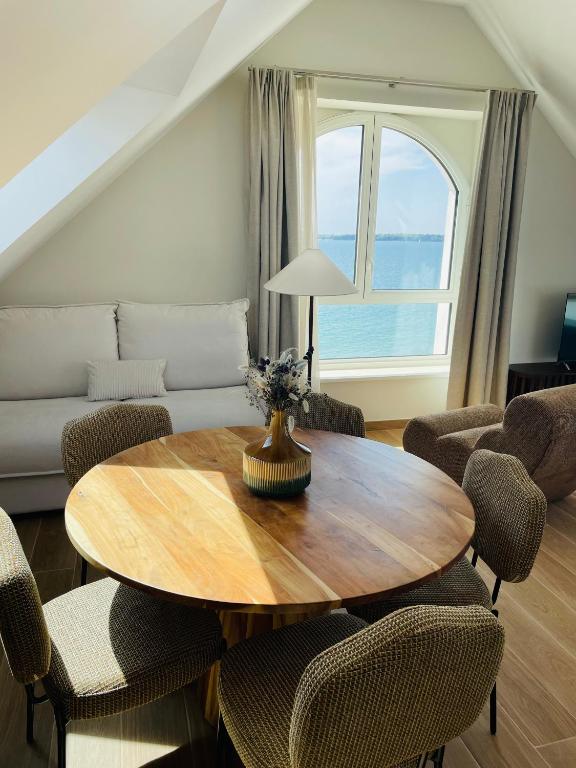 Les Sables Blancs - Suite With Sea View