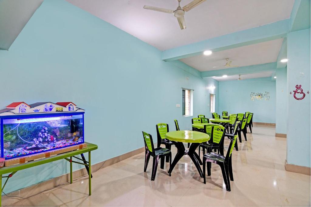 Hotel O Flagship Hotel Utkal Grand - Housity