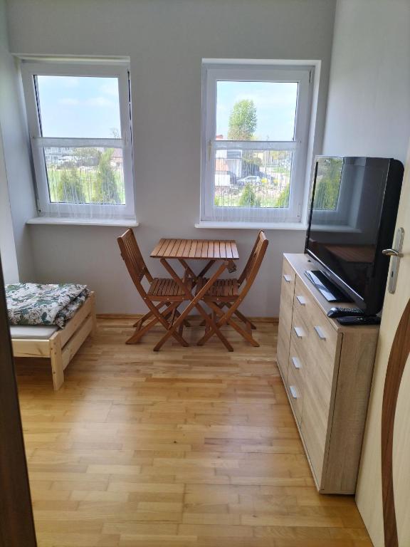 Dom za Tujami 30 min od centrum Poznania Strykowo - Habitación Doble Estándar