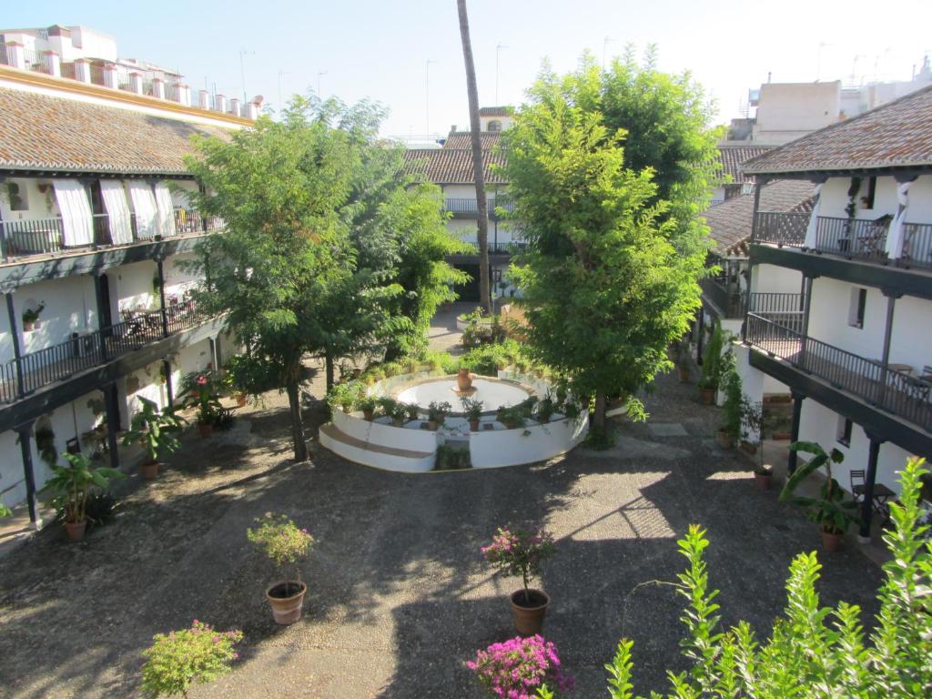 Vonkajšia záhrada v ubytovaní Monumento S.XVI Corralas
