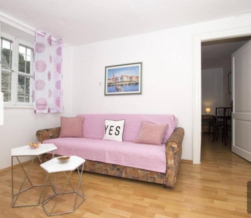 Apartment Split Center