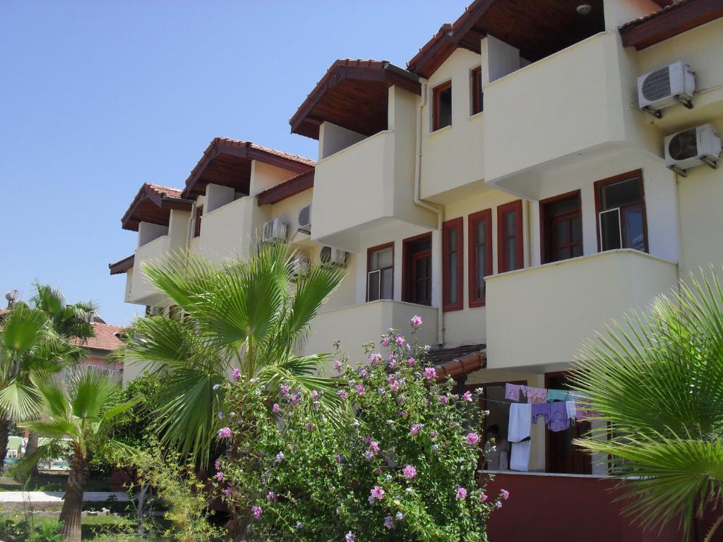 Villa Ozalp Apartments - Double Room - Attic