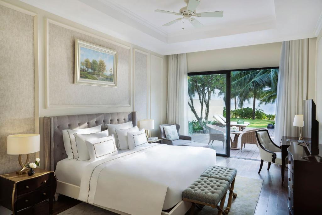 The Level Three-Bedroom Villa with Ocean View and Private Pool