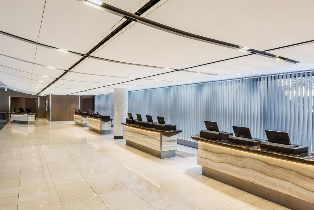 Hyatt Regency Chicago photo