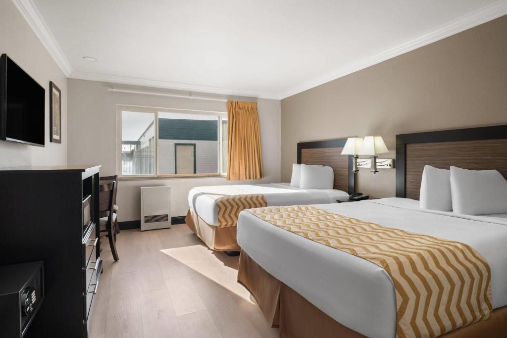 Travelodge by Wyndham Eureka photo
