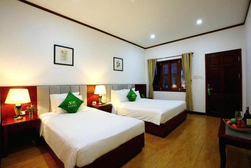 Phòng 3 Người Nhìn Ra Vườn