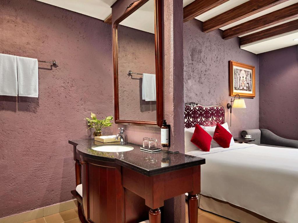 Phòng Deluxe Có Giường Cỡ King