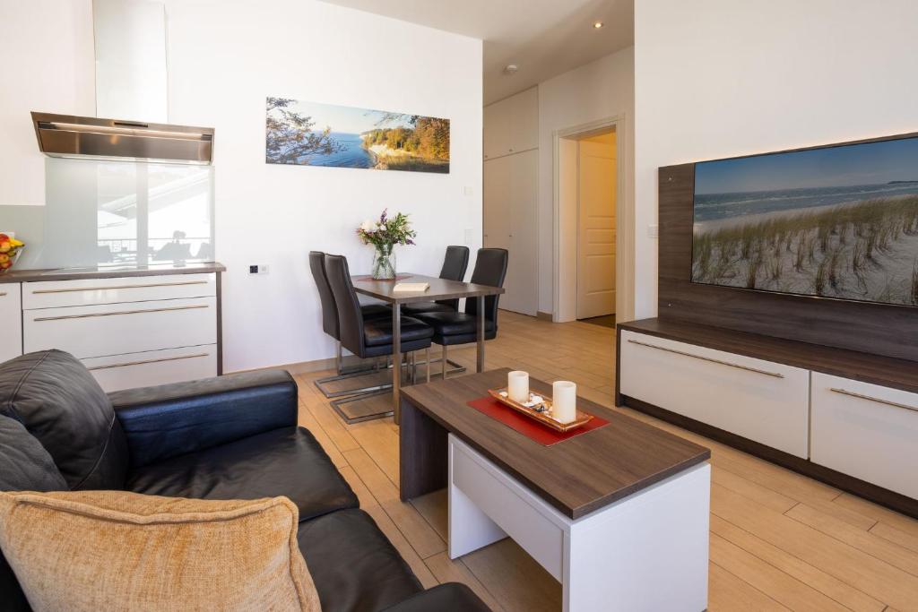 Villa Poseidon mit Balkon, strandnah und zentral - 两卧室公寓