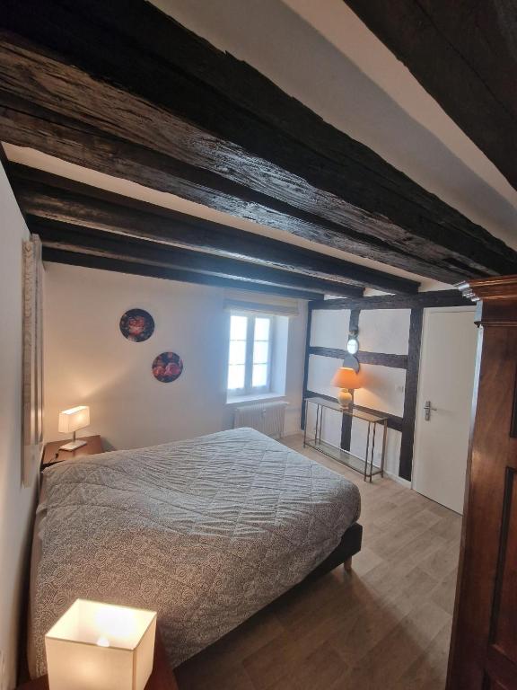 NEW LOFT CENTRE VIEILLE VILLE, VUE PETITE VENISE Parking, Balcon 2 chambres – photo 2