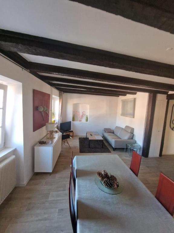 NEW LOFT CENTRE VIEILLE VILLE, VUE PETITE VENISE Parking, Balcon 2 chambres – photo 7