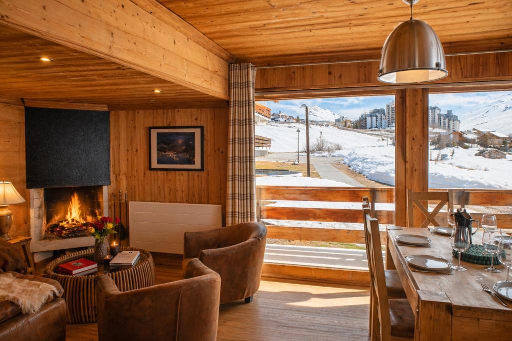 Appartement 4 etoiles Tignes vue lac et montagne, 8 pers Chalet Gypaetus