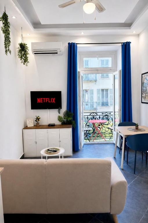 Cozy apartment - 2 min walk from beach