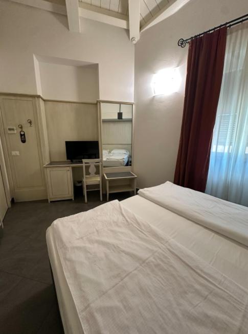 Hotel Margherita - Standard Double Or Twin Room