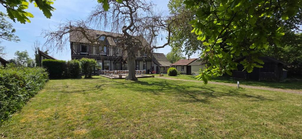 Logis Auberges des Aulnettes - Housity