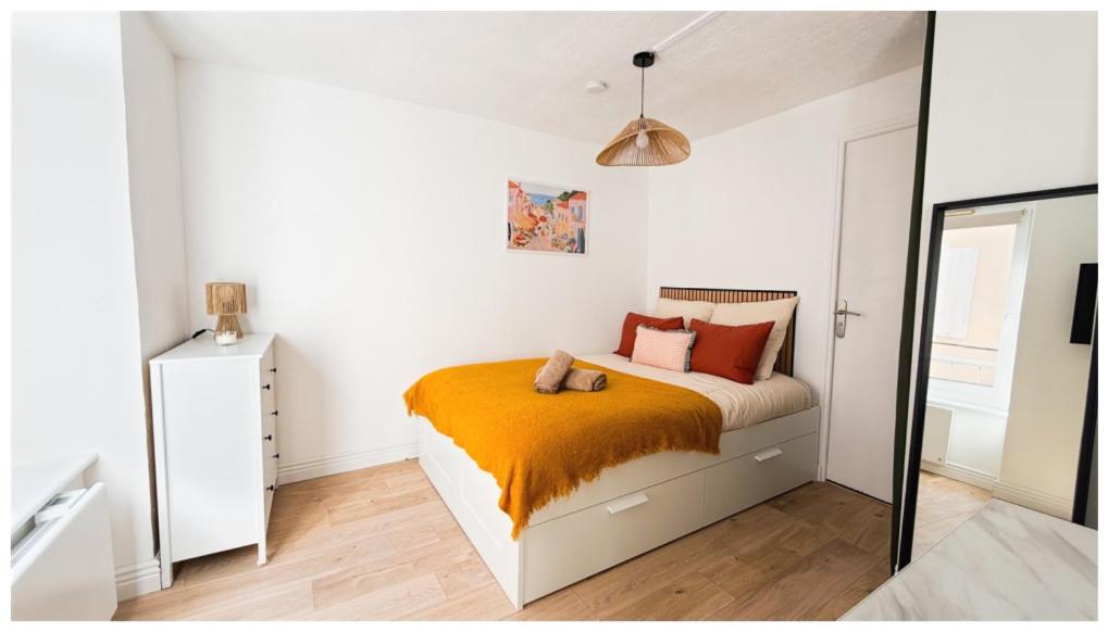 Studio lumineux au cœur de Carcassonne
