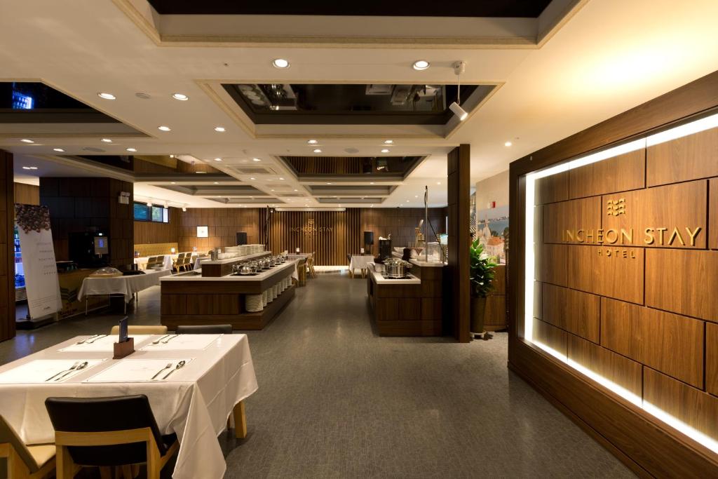 Restaurace v ubytování Incheon Stay Hotel