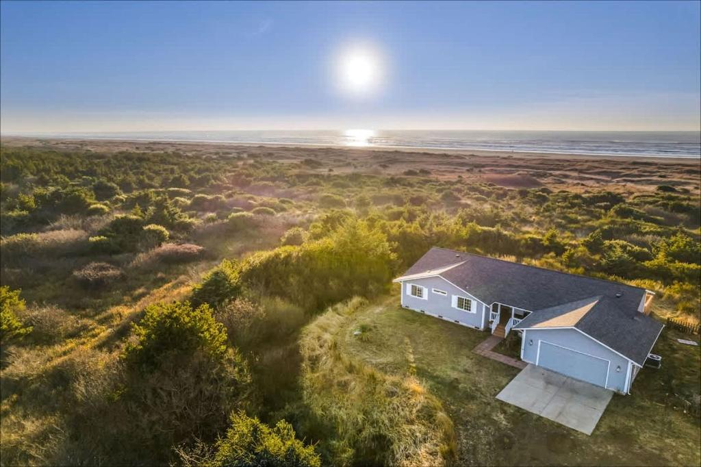 an overhead view of a house on the beach at Ocean Front Clamming Game Room Large Deck in Ocean Shores
