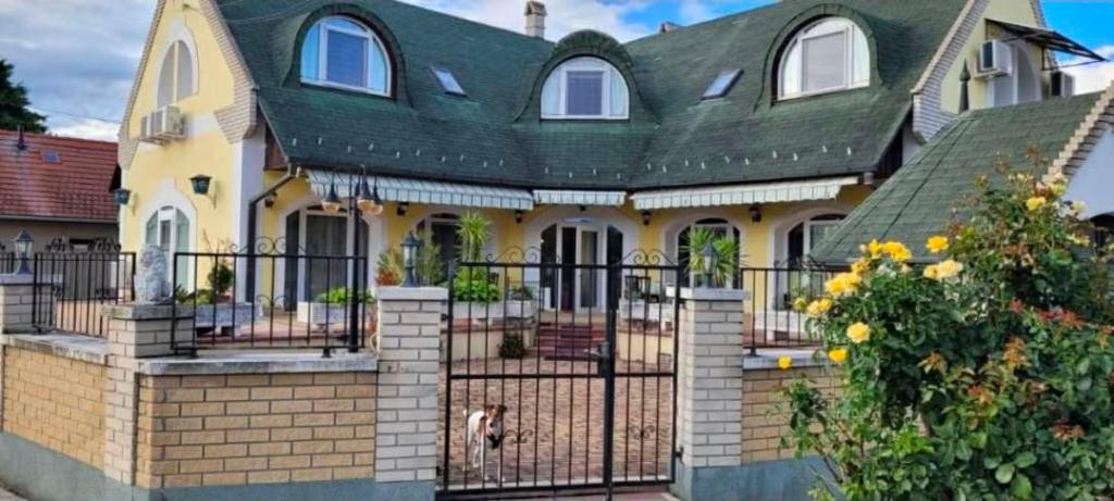 Ásványráró Apartman House - Housity