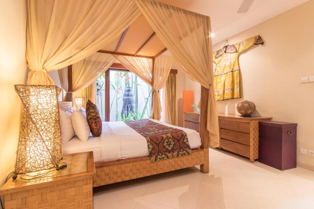 Villa Seriska Seminyak - 6