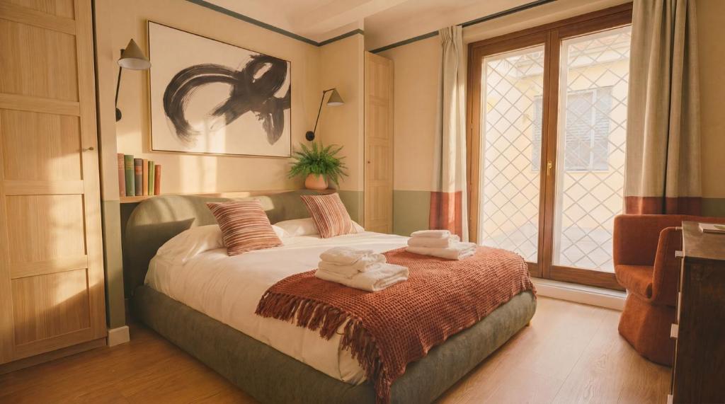 CS Trastevere Glorioso Signature Apt with Jacuzzi