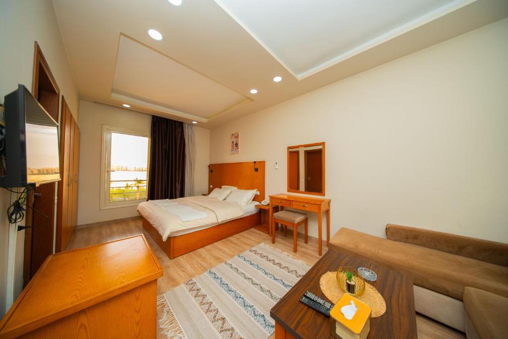 The Home Dreamland - 