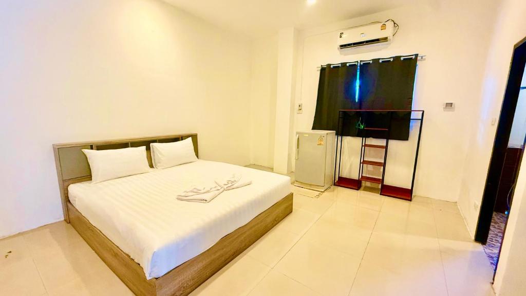 امکانات Silver Oaks Hotel - تصویر ۴