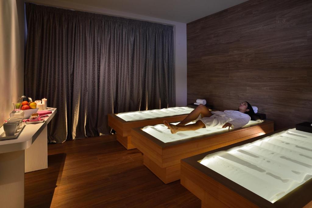 Kép Embassy Hotel & Spa szállásáról Cattolicában a galériában