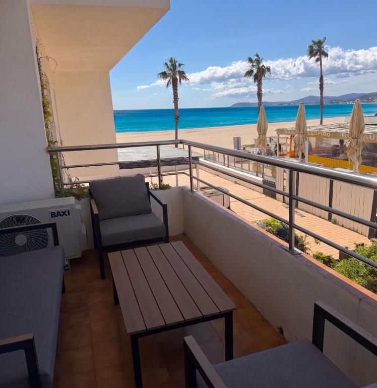 The Miks Sur Mer 4