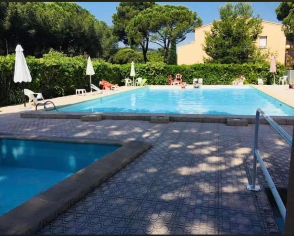 Résidence IPANEMA avec piscine, terrain de tennis, table de ping pong