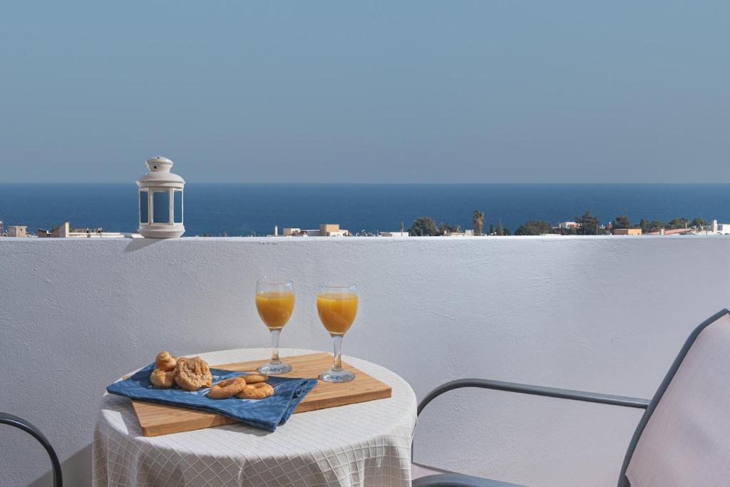 AZURE SUITE Top Sea Views min Walk to Old Town Rhodes