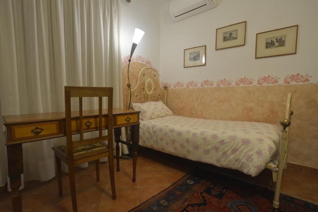 Borgo della Rocca - Habitación Triple Con Vistas