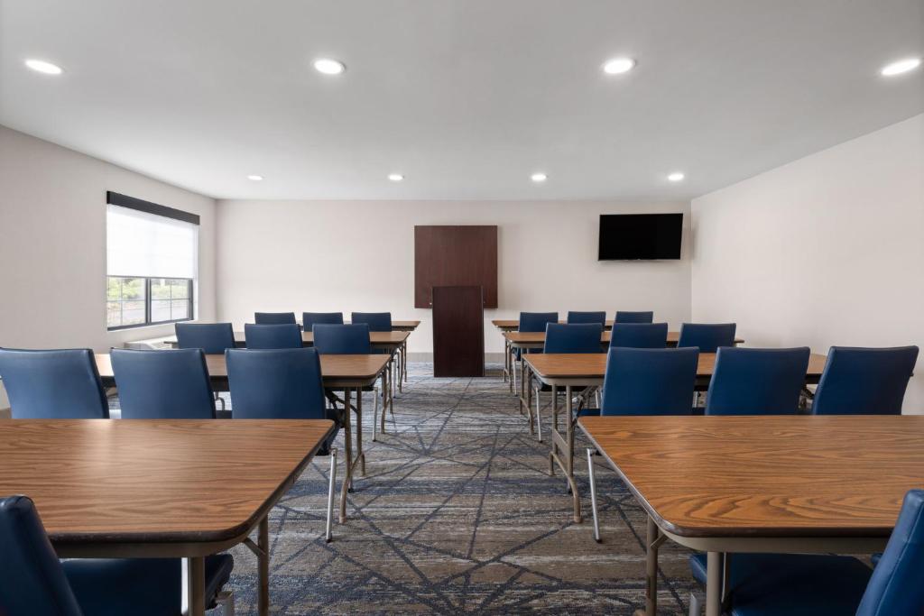 Holiday Inn Express Winston-Salem by IHG photo