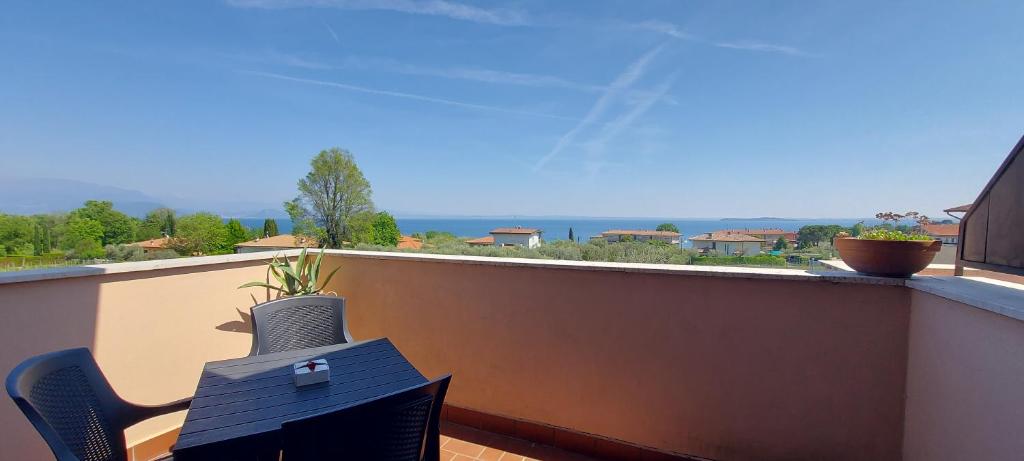 Florence Garda Hotel - One-Bedroom Apartment With Lake View